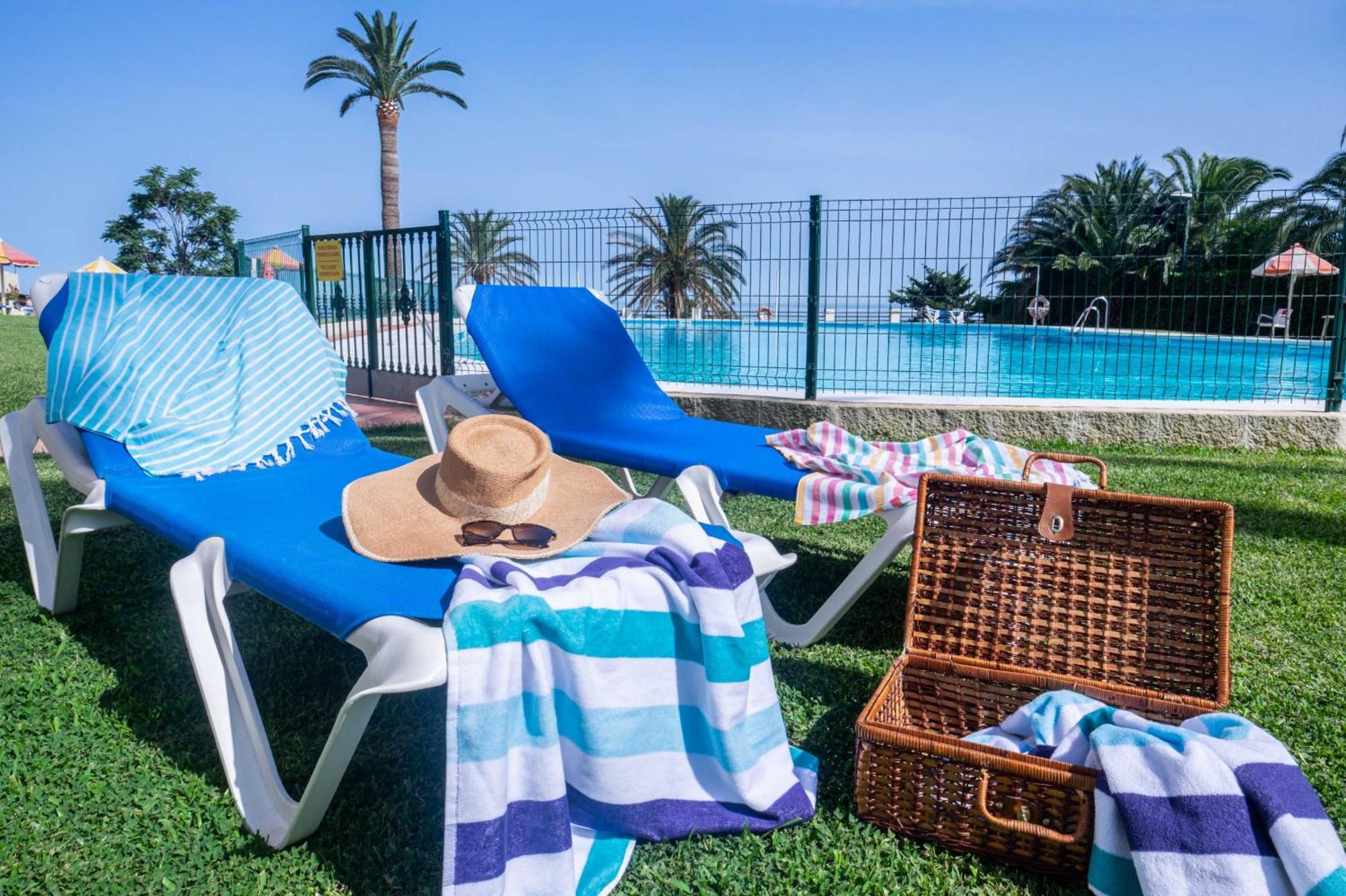 The White Rock Private Access To The Apartment Torremolinos